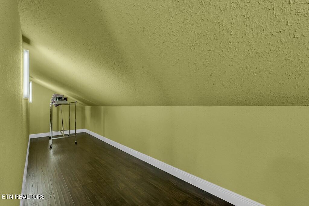 160 Eagles Bluff Circle