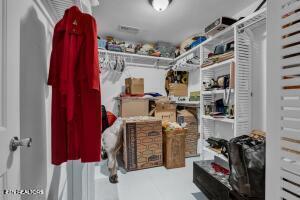 3631 3635 Louisville Rd