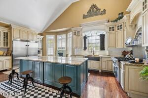 3631 3635 Louisville Rd