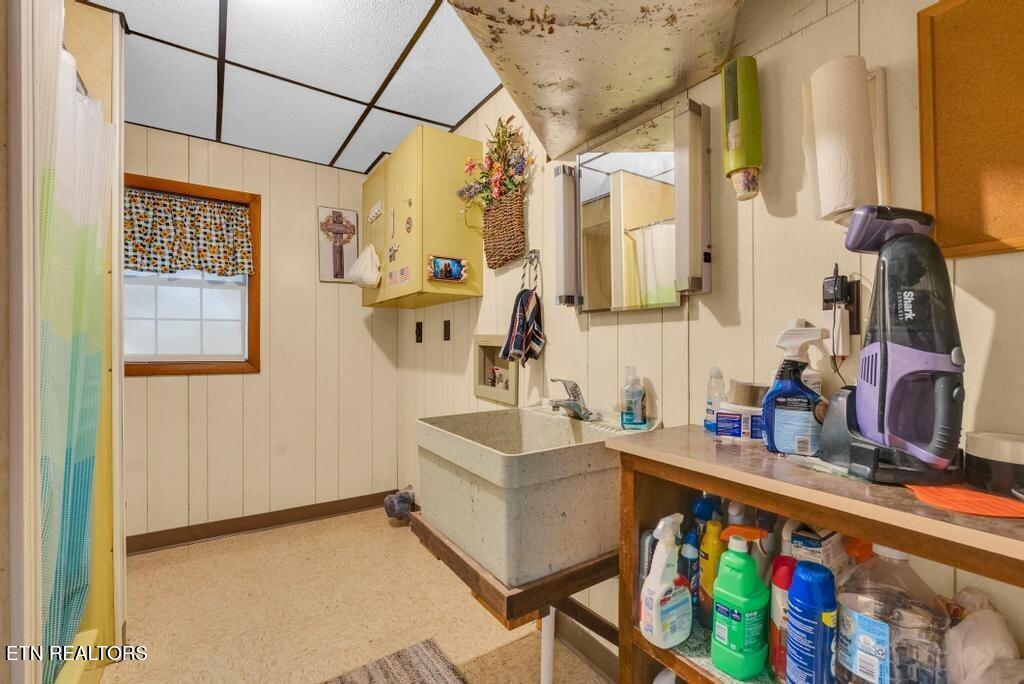 1992 Locke Bend Rd, McMinnville