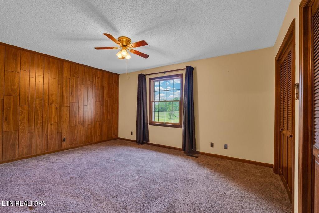 1992 Locke Bend Rd, McMinnville