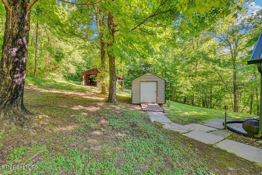 755 Woody Rd