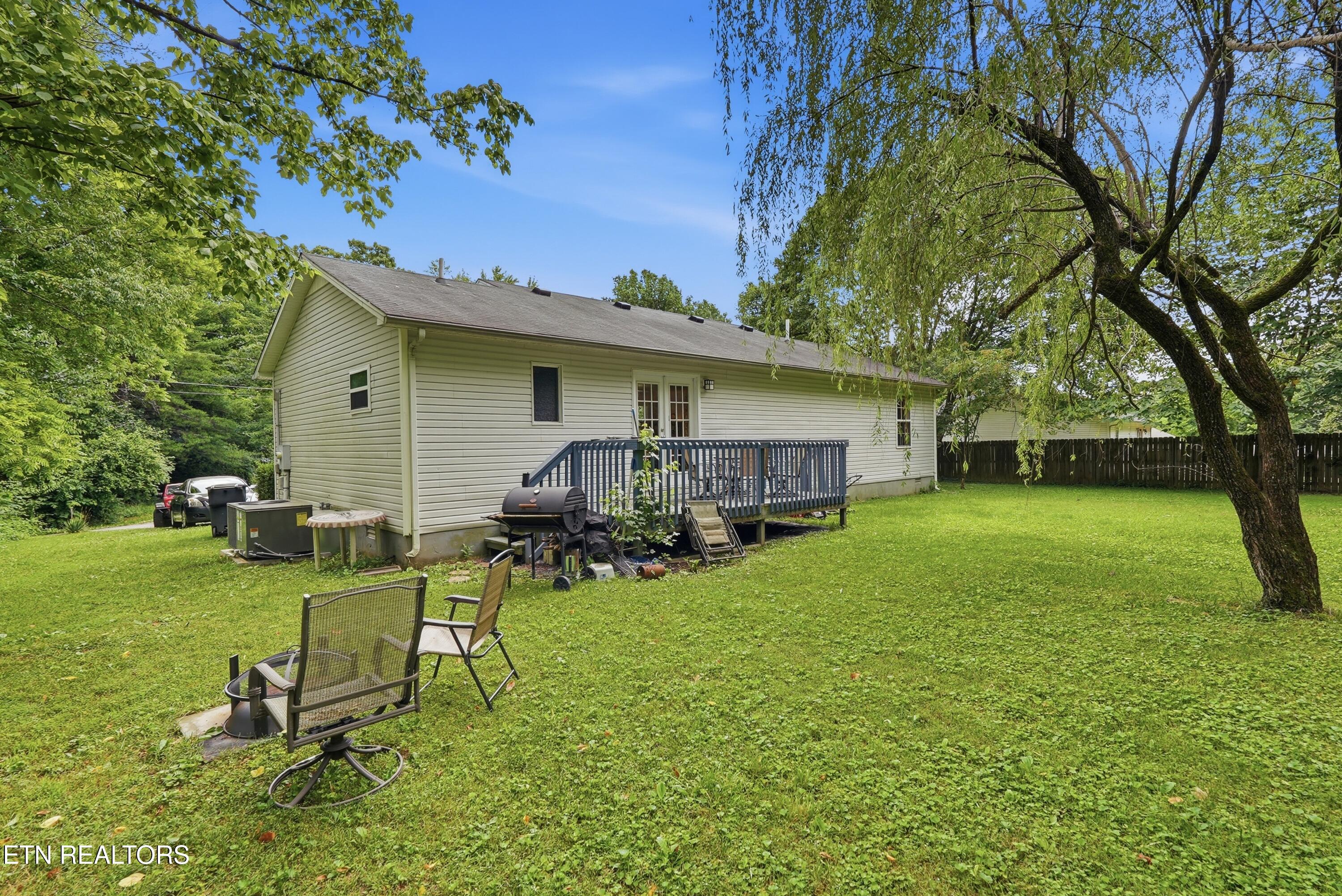 348 Vinson Ave