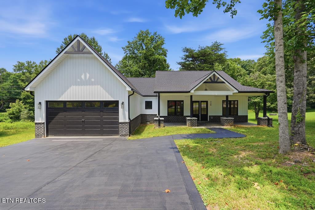 320 Christie Circle