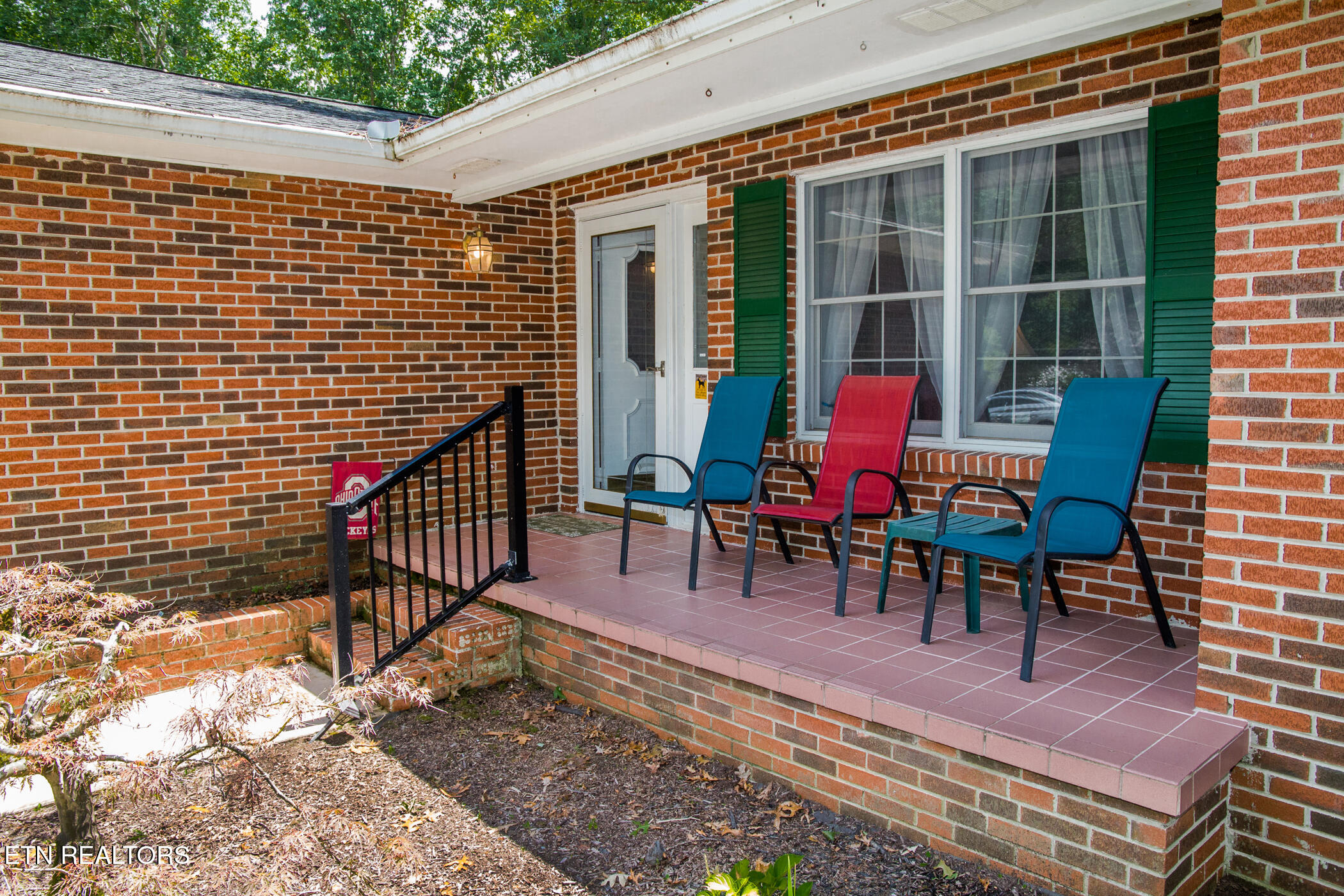 20 Black Oak Circle