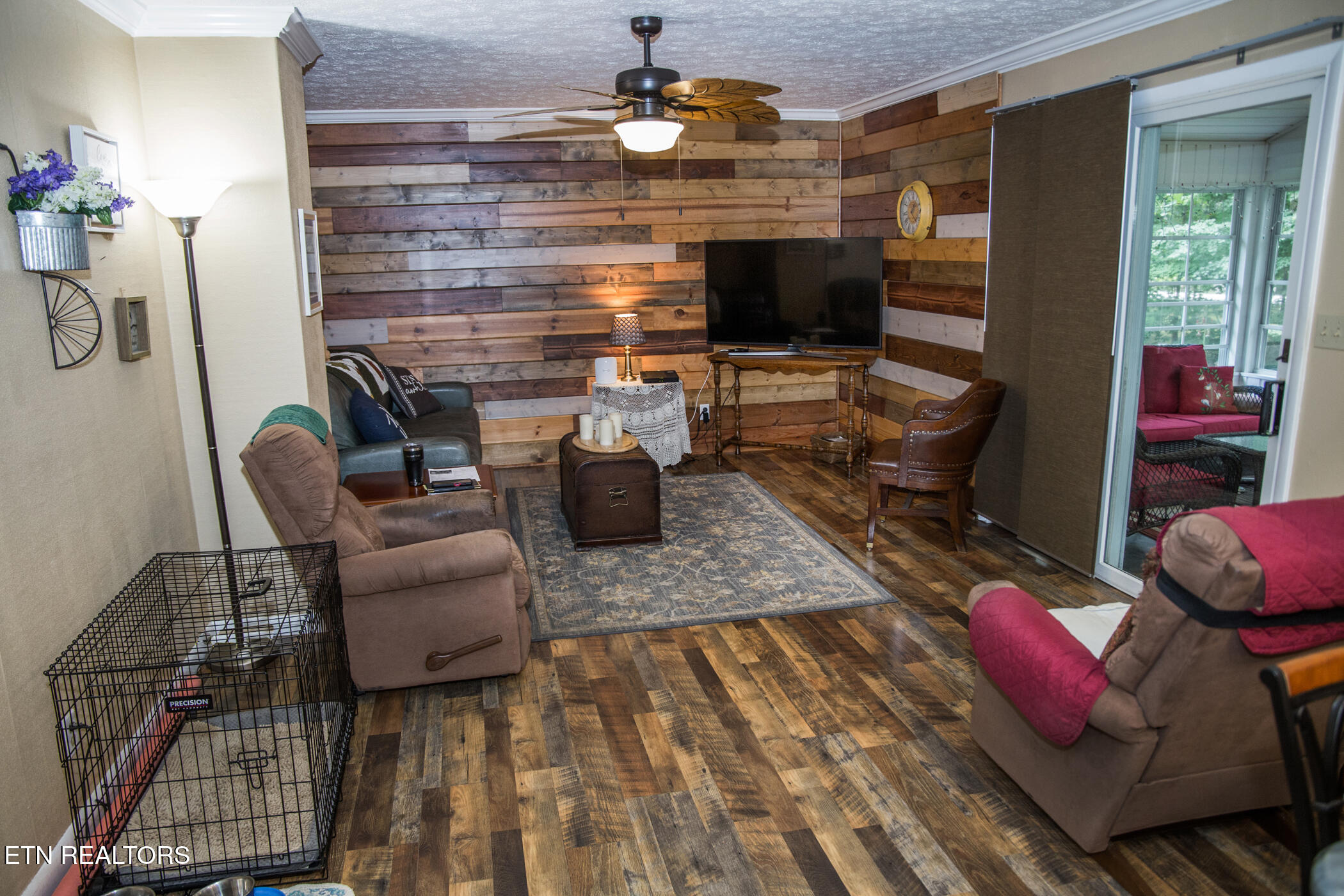 20 Black Oak Circle