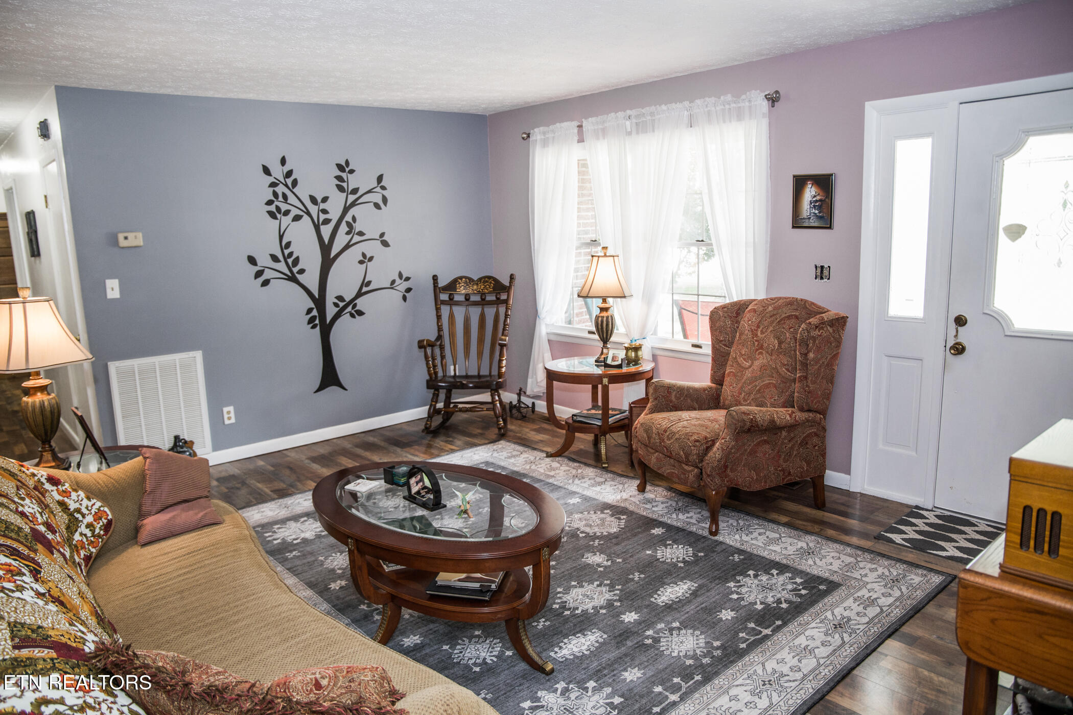 20 Black Oak Circle