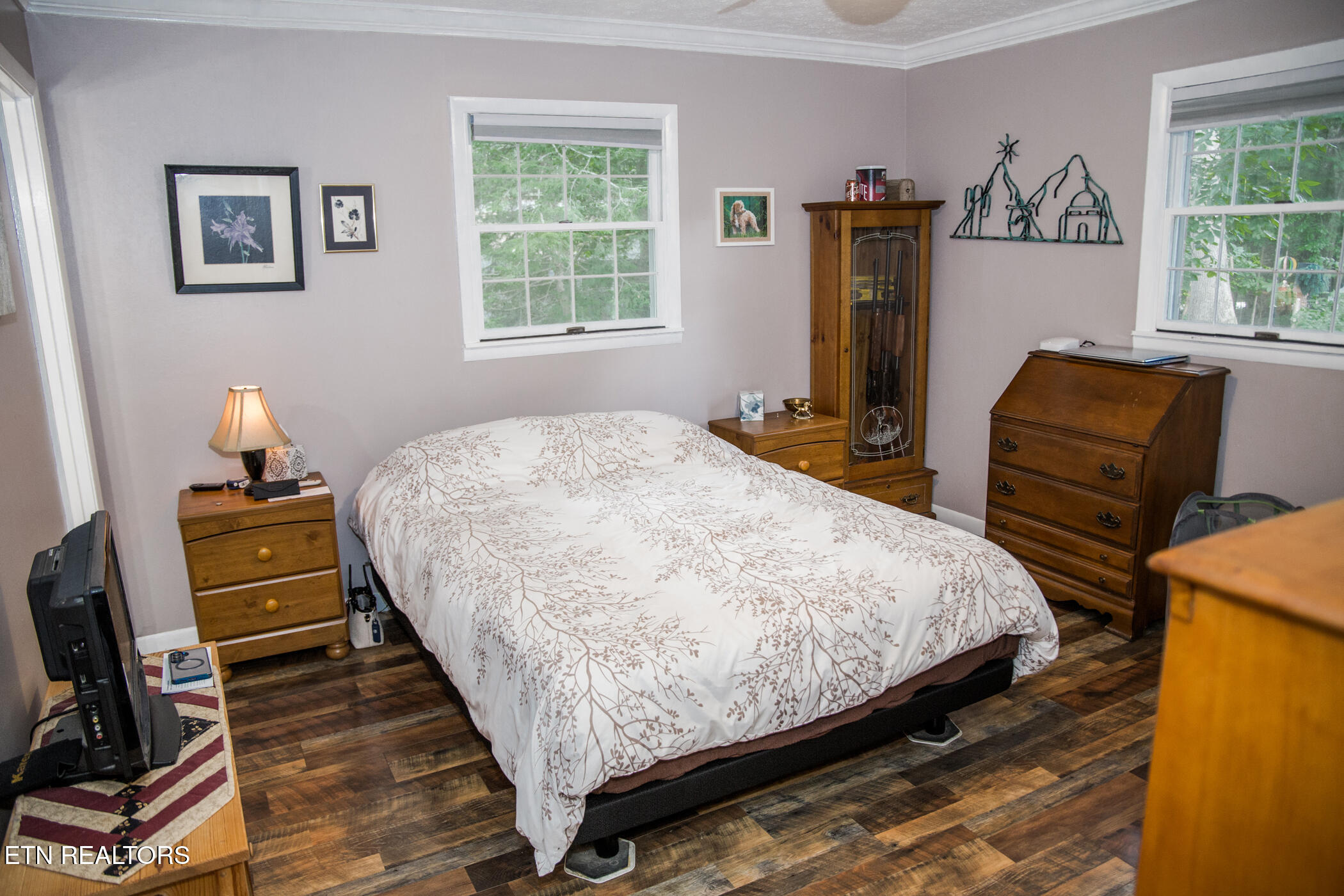 20 Black Oak Circle