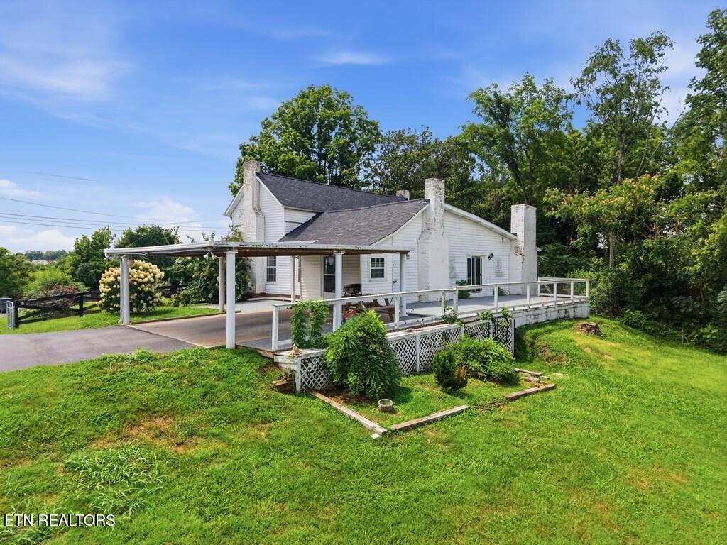 5360 Old Sparta Rd
