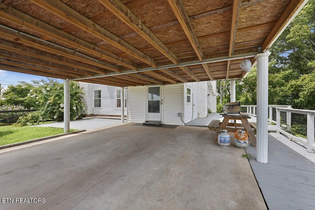 5360 Old Sparta Rd