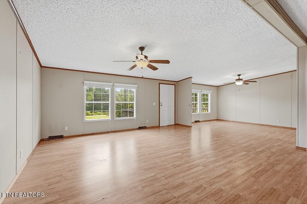 939 W Thomas Allen Rd