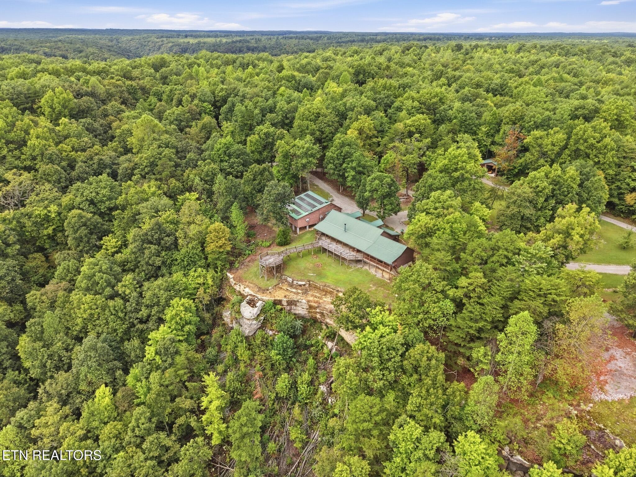 395 Hilltop Lane
