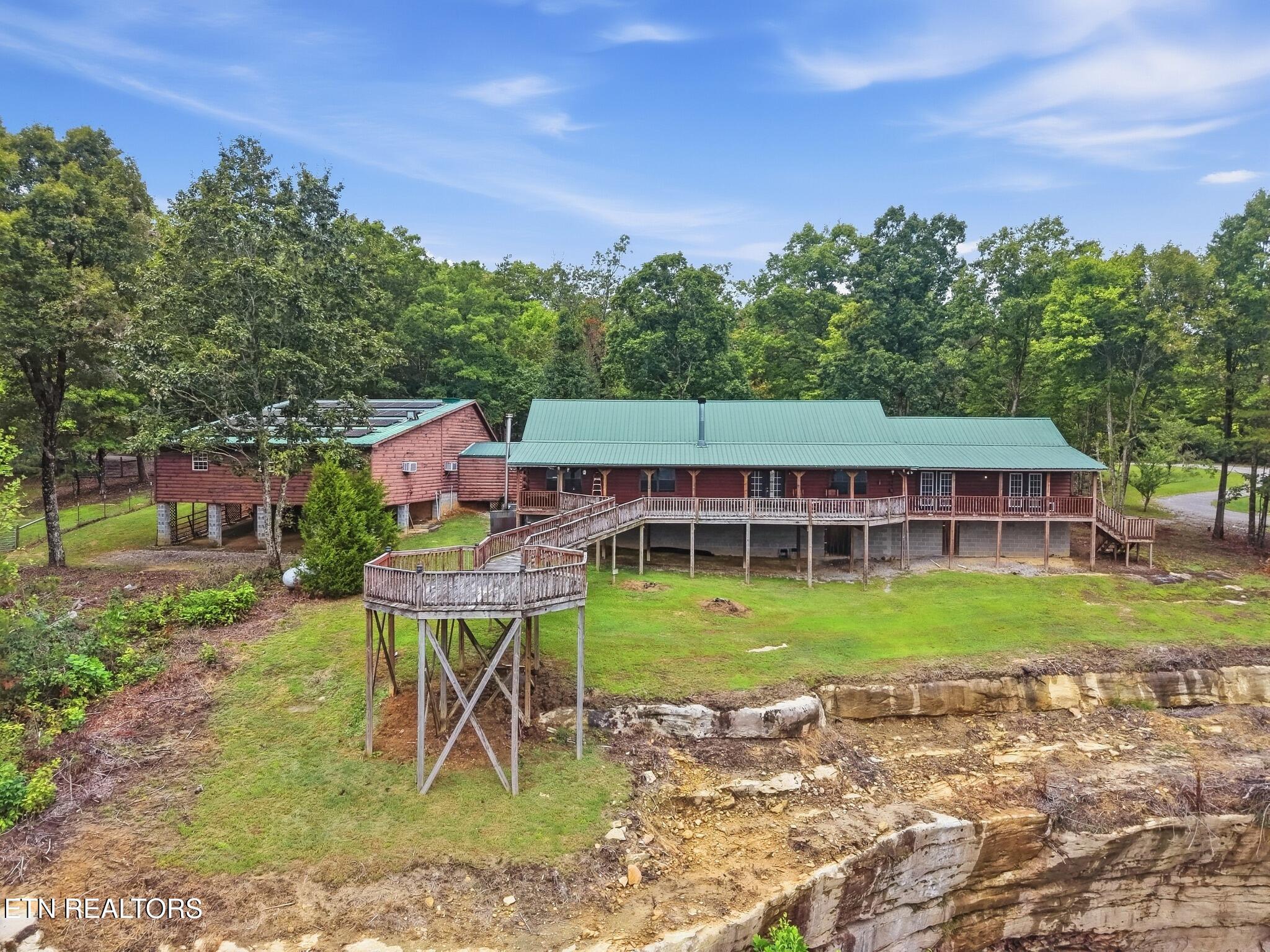 395 Hilltop Lane