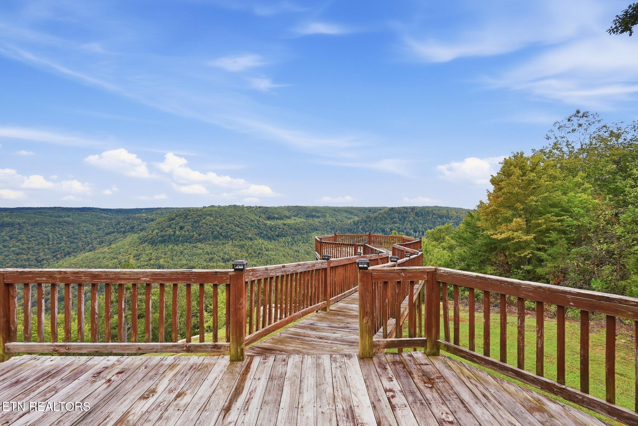 395 Hilltop Lane