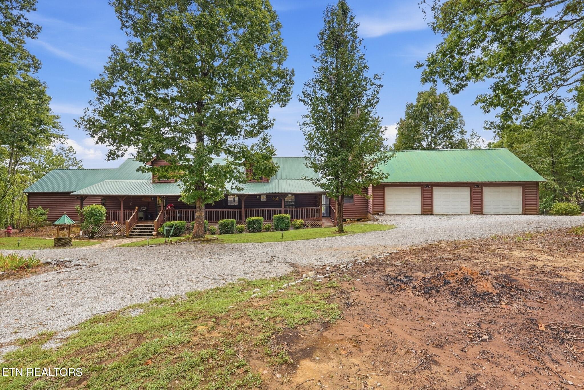 395 Hilltop Lane