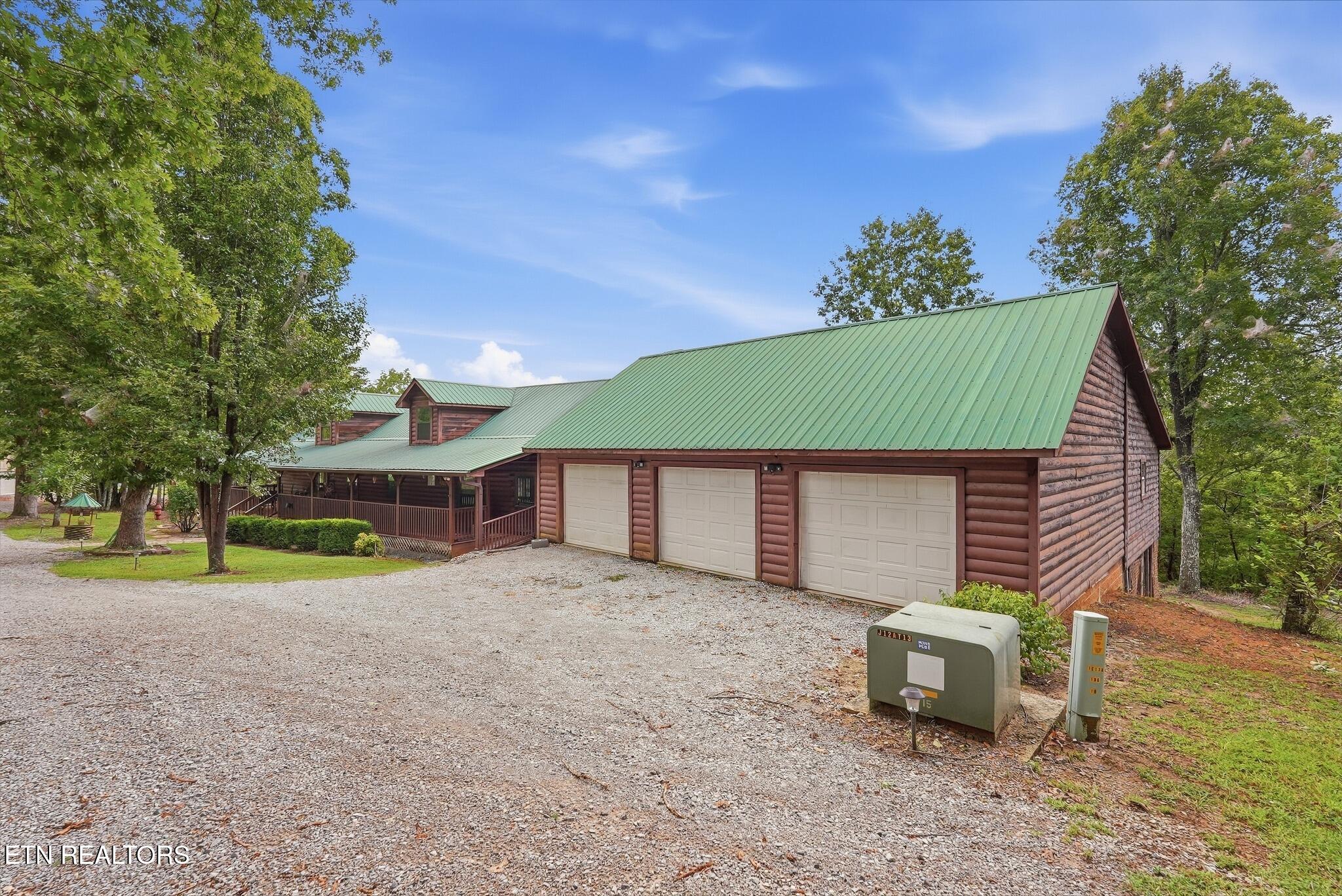 395 Hilltop Lane