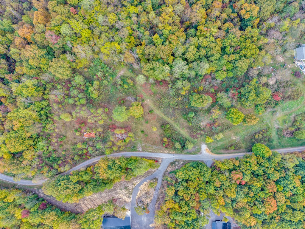 202 Sells Cemetery Rd