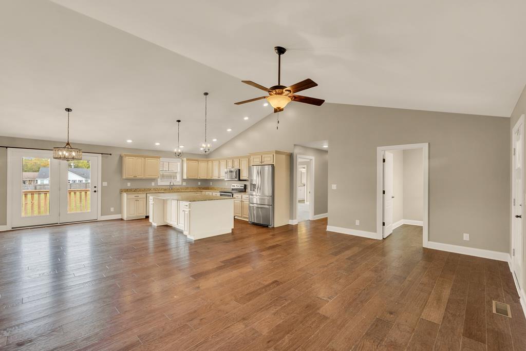 4808 Catherine Ct