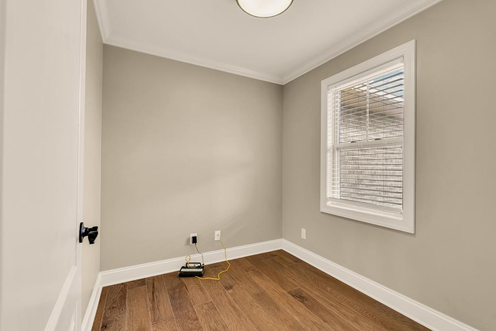 4808 Catherine Ct