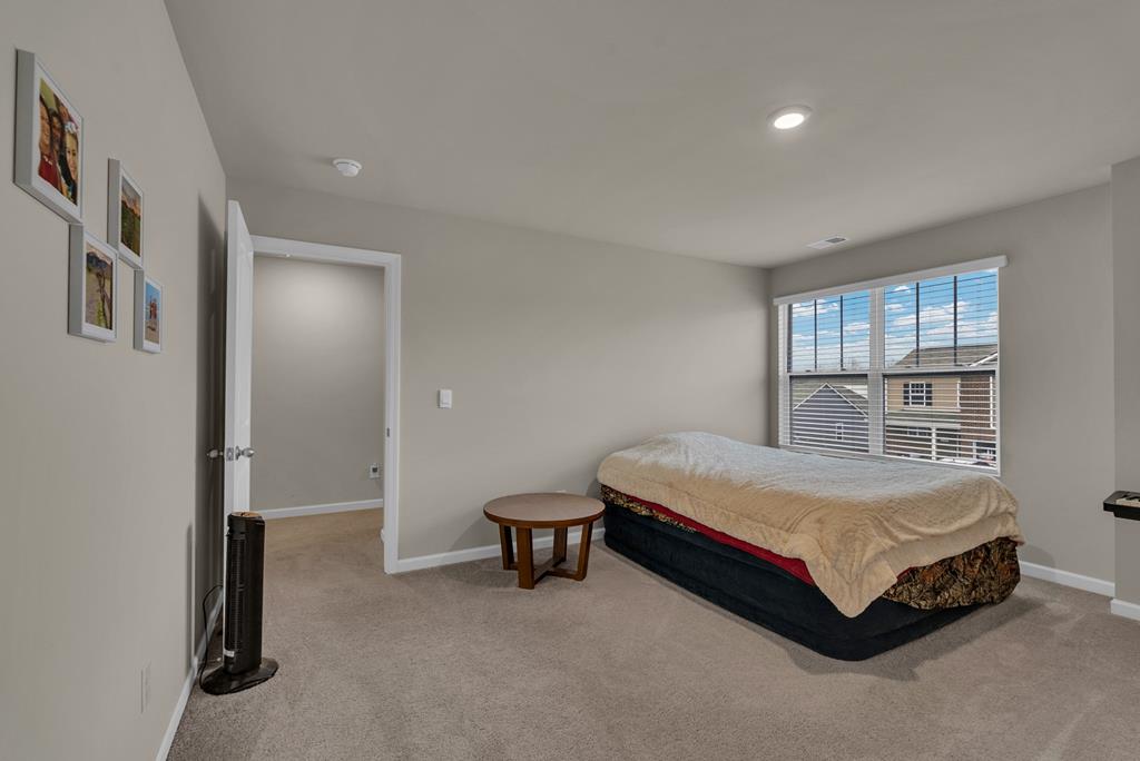 227 Harris Ln