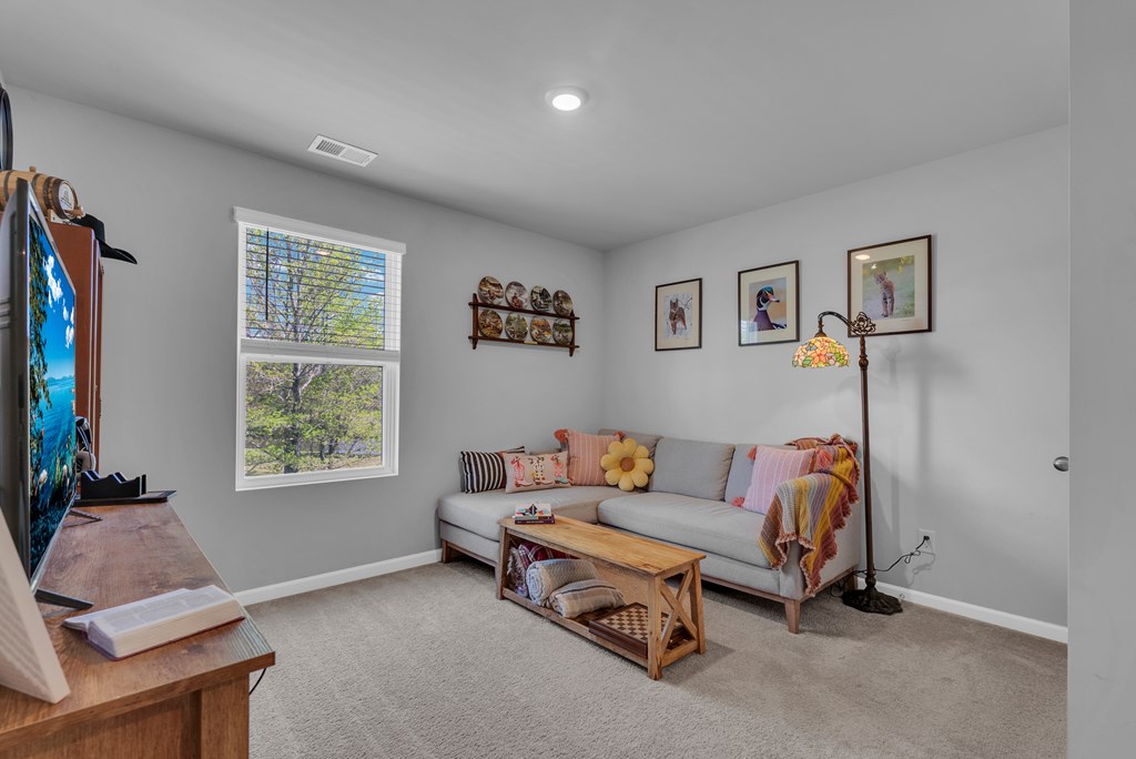227 Harris Ln