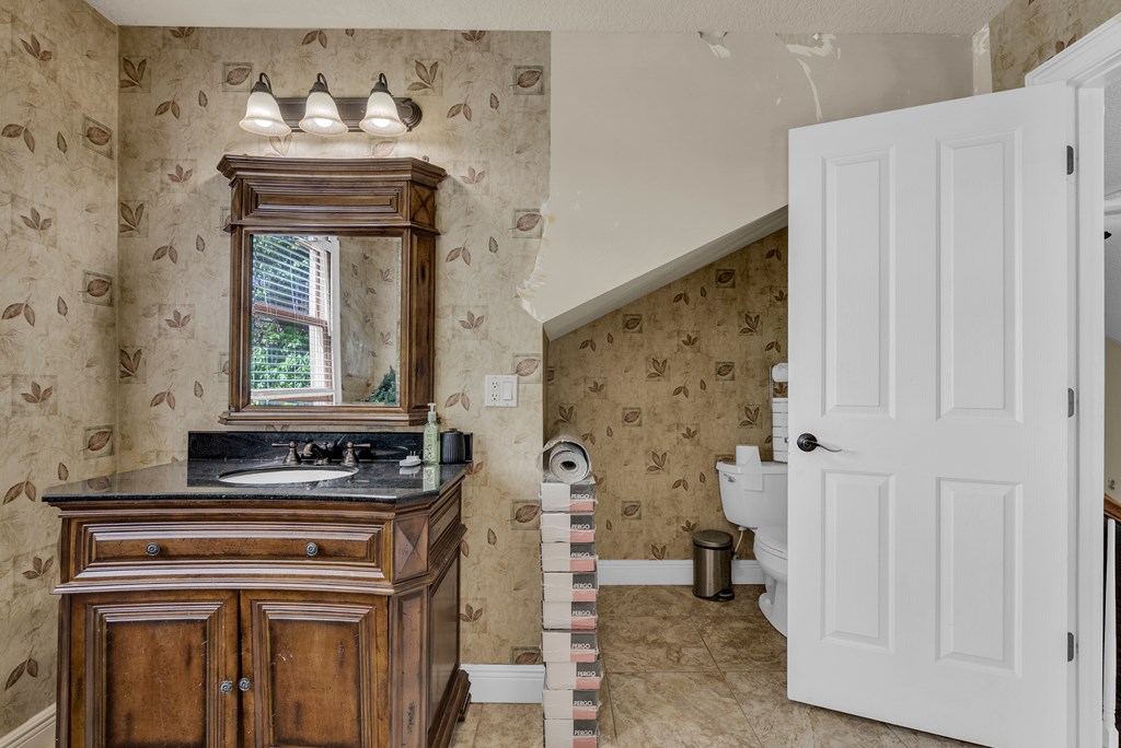 160 Eagles Bluff Cir