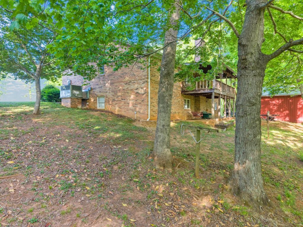 1992 Locke Bend Rd