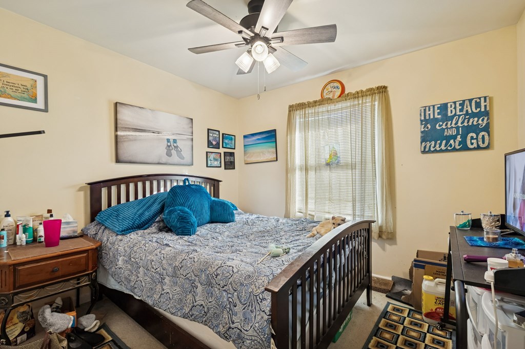 330 Deerfield Rd