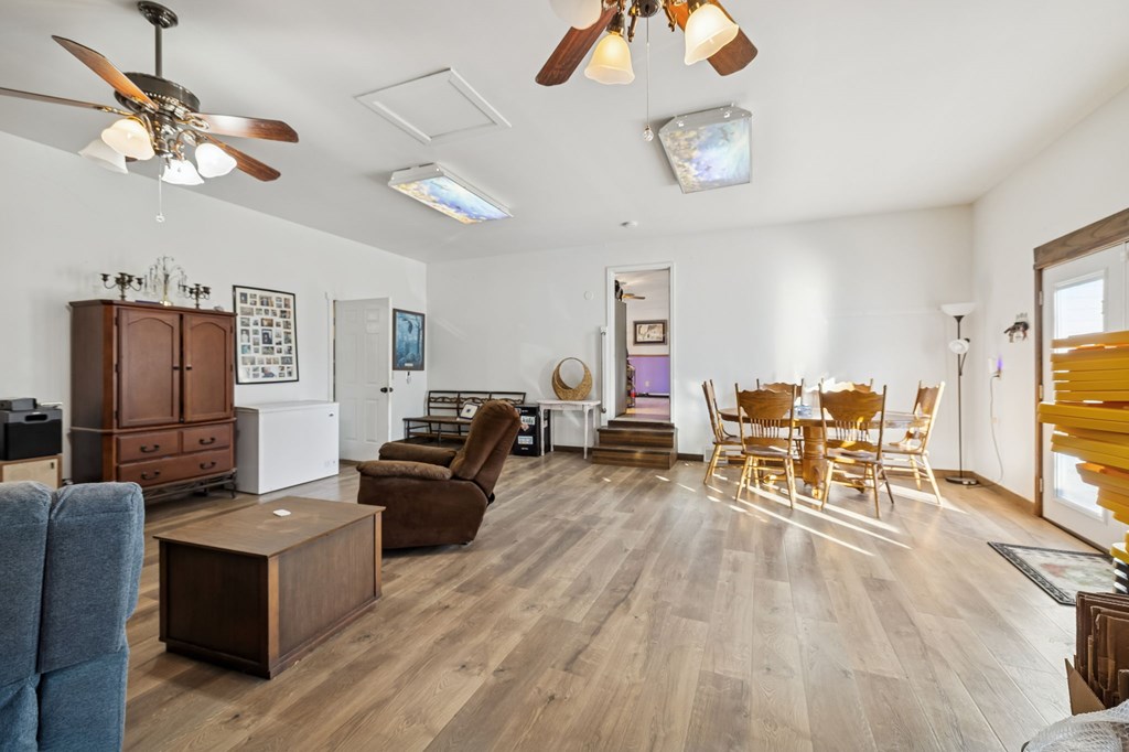 330 Deerfield Rd