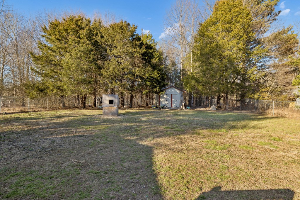 330 Deerfield Rd