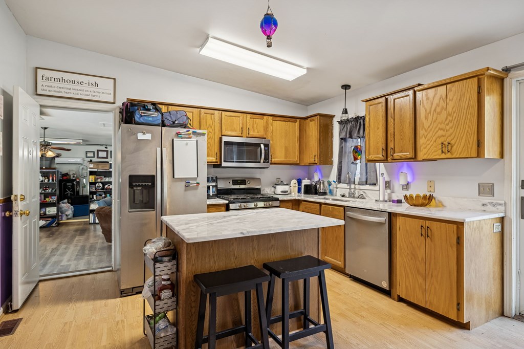 330 Deerfield Rd