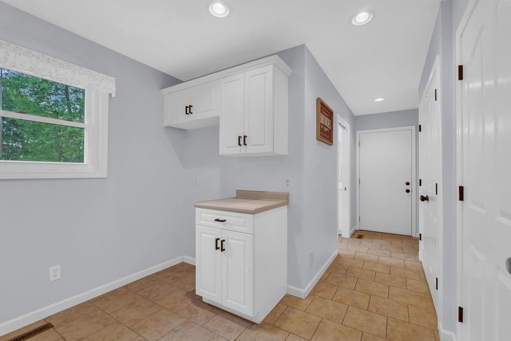 2193 Tollisontown Rd