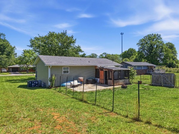 163 Haley Ave
