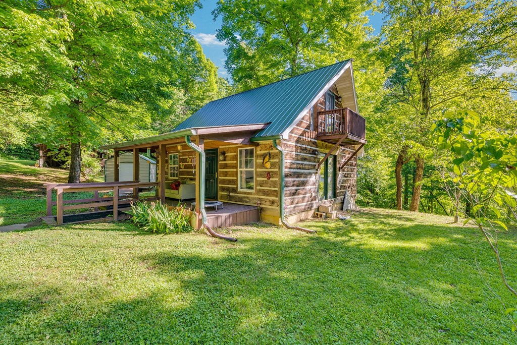 755 Woody Rd