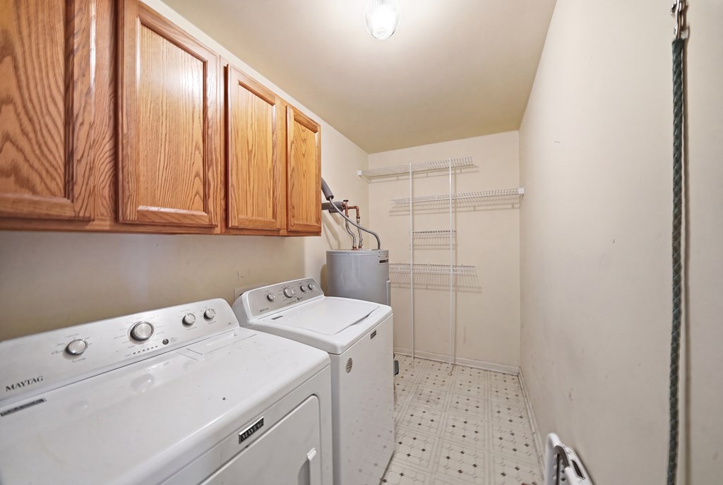 330 Deerfield Rd
