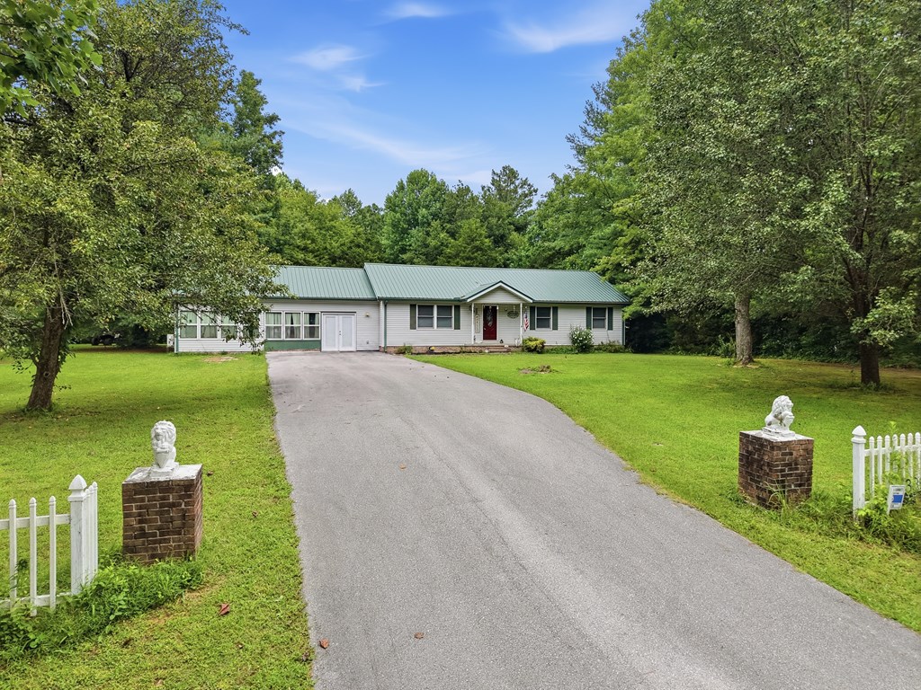 330 Deerfield Rd
