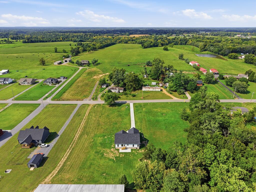 1741 Old Highway 52
