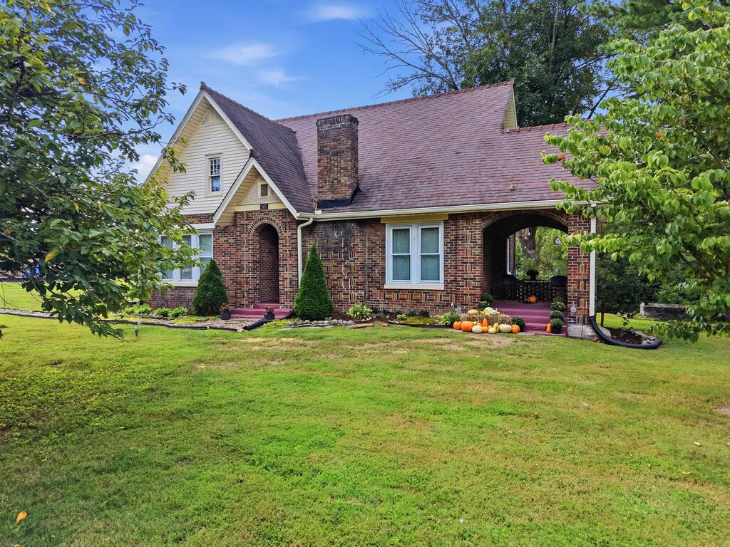 507 Lafayette Rd