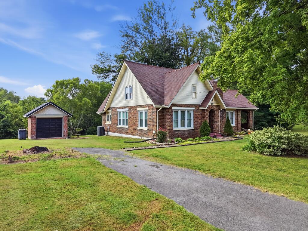 507 Lafayette Rd
