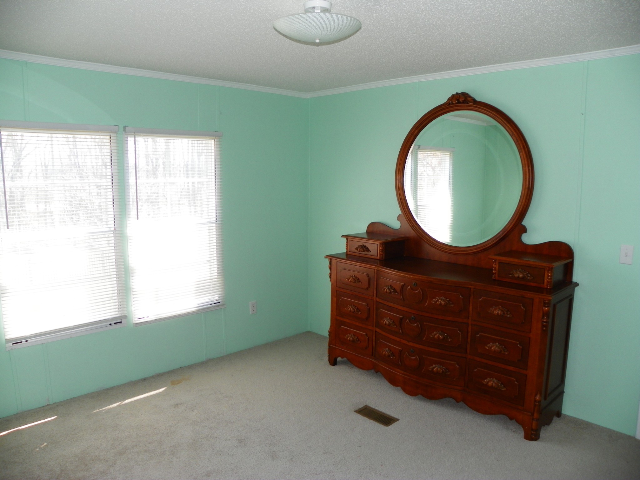 384 Turkey Scratch Rd