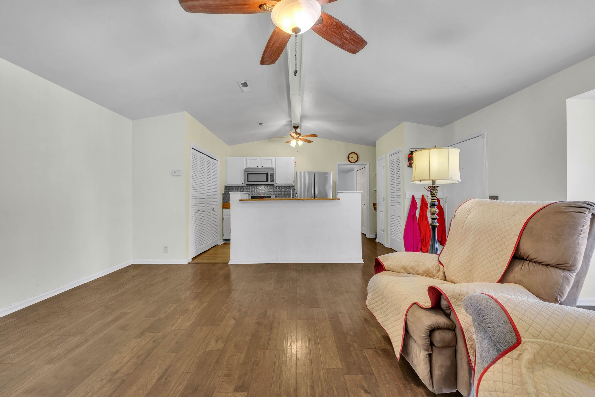 3035 Casa Dr