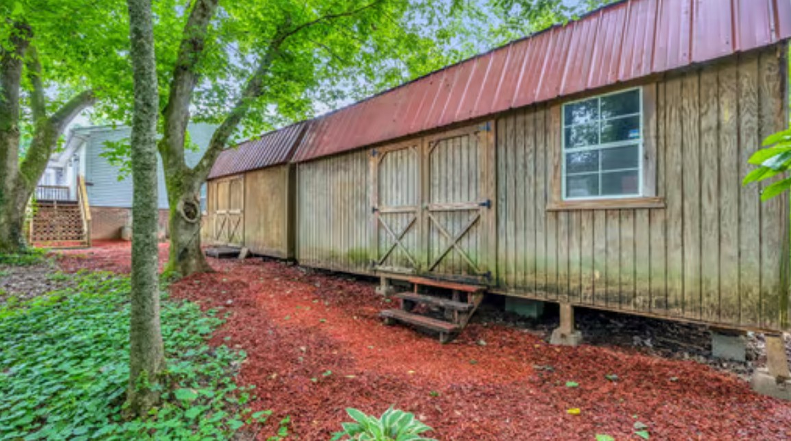 3035 Casa Dr