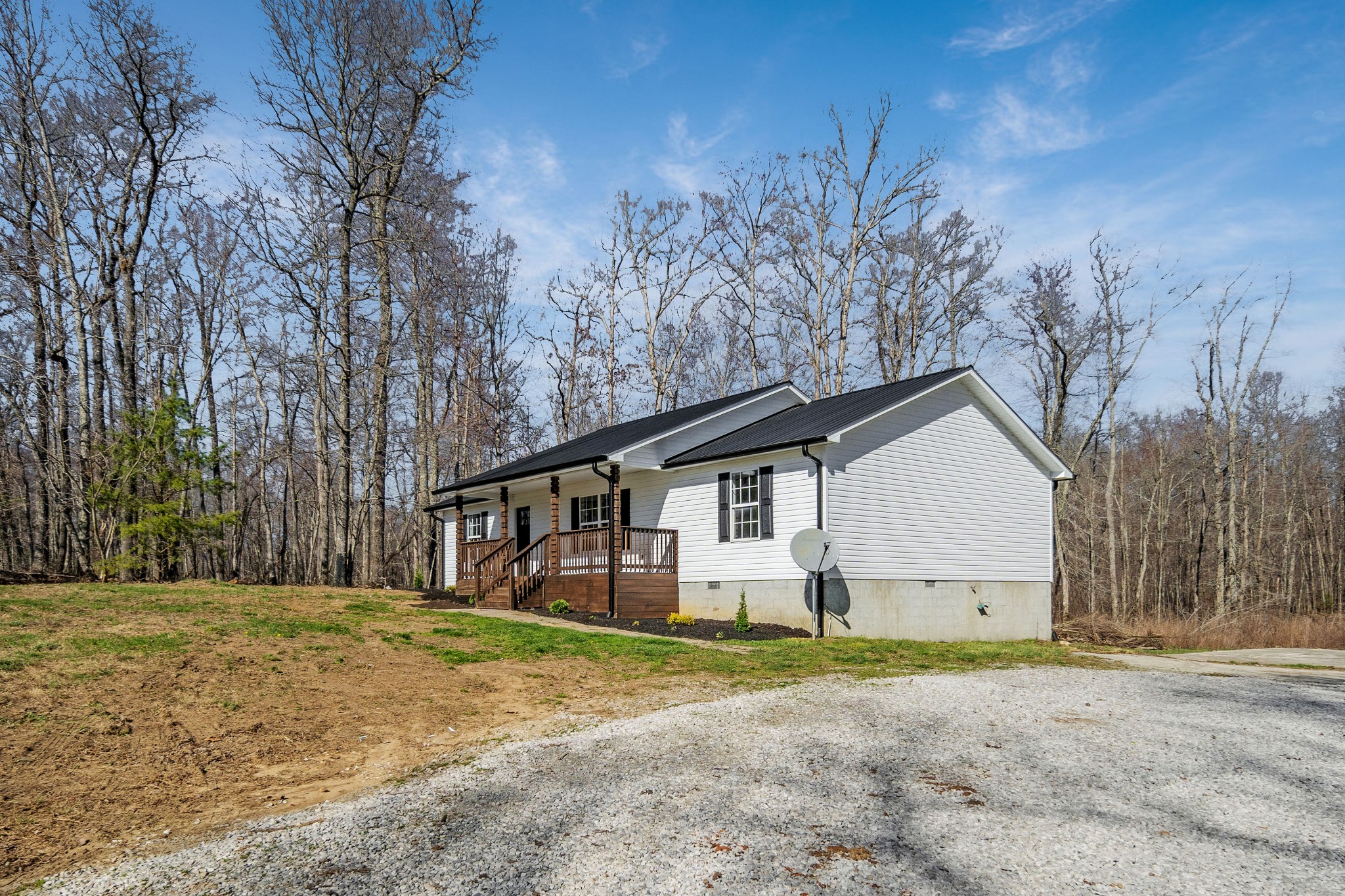 16040 Hwy 70 N