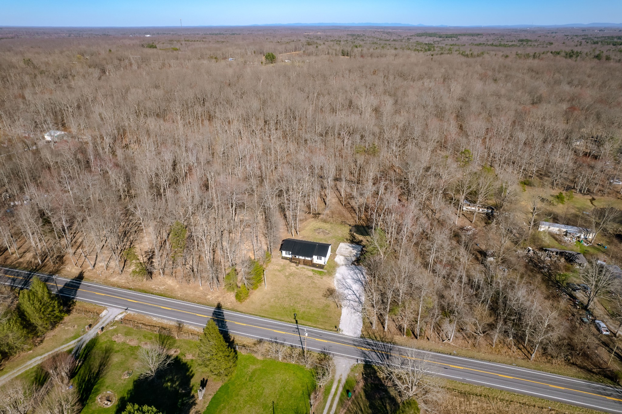 16040 Hwy 70 N