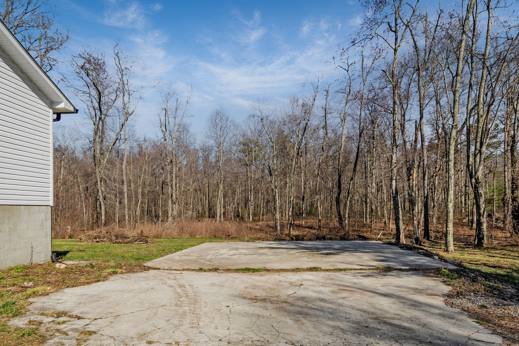 16040 Hwy 70 N