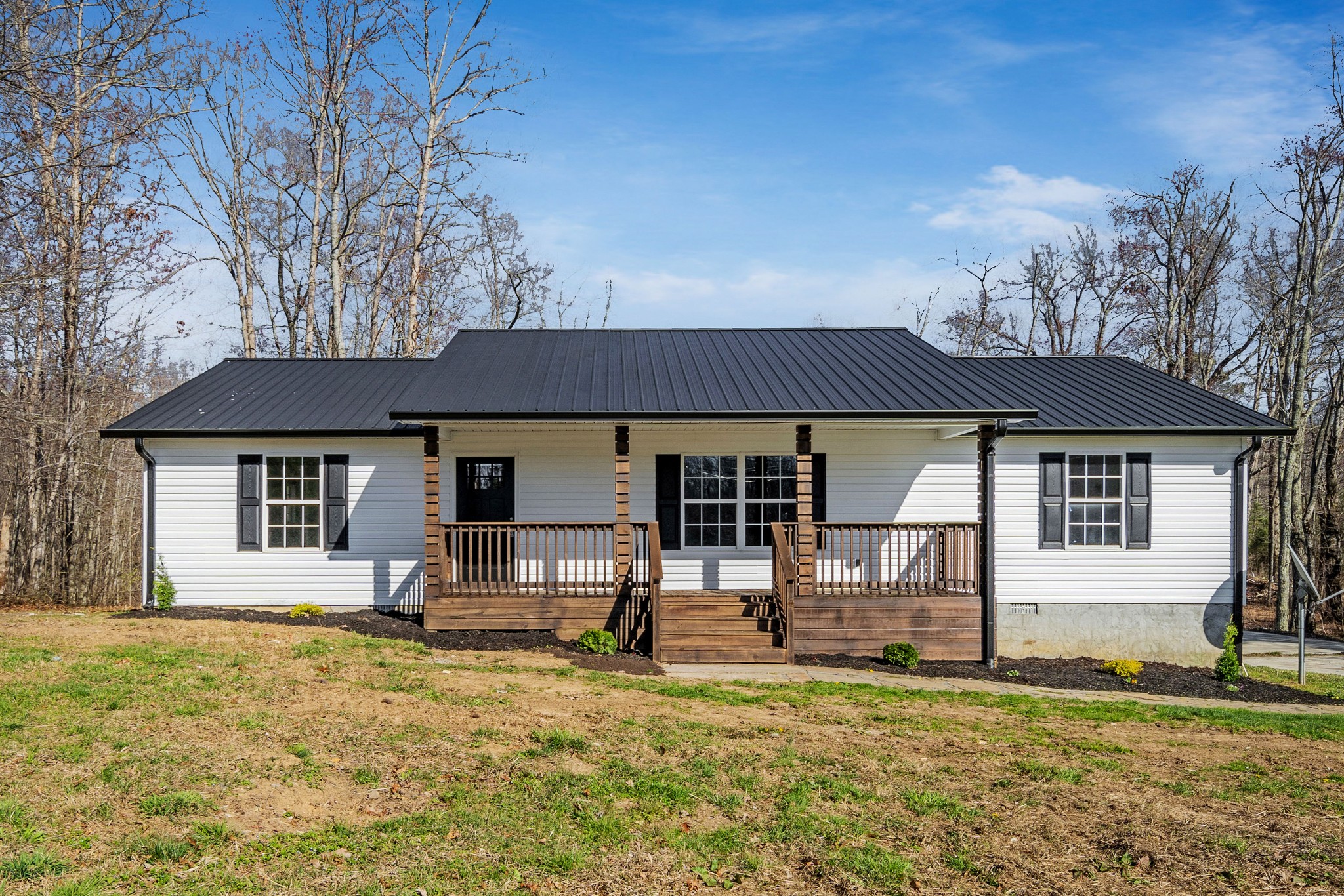 16040 Hwy 70 N