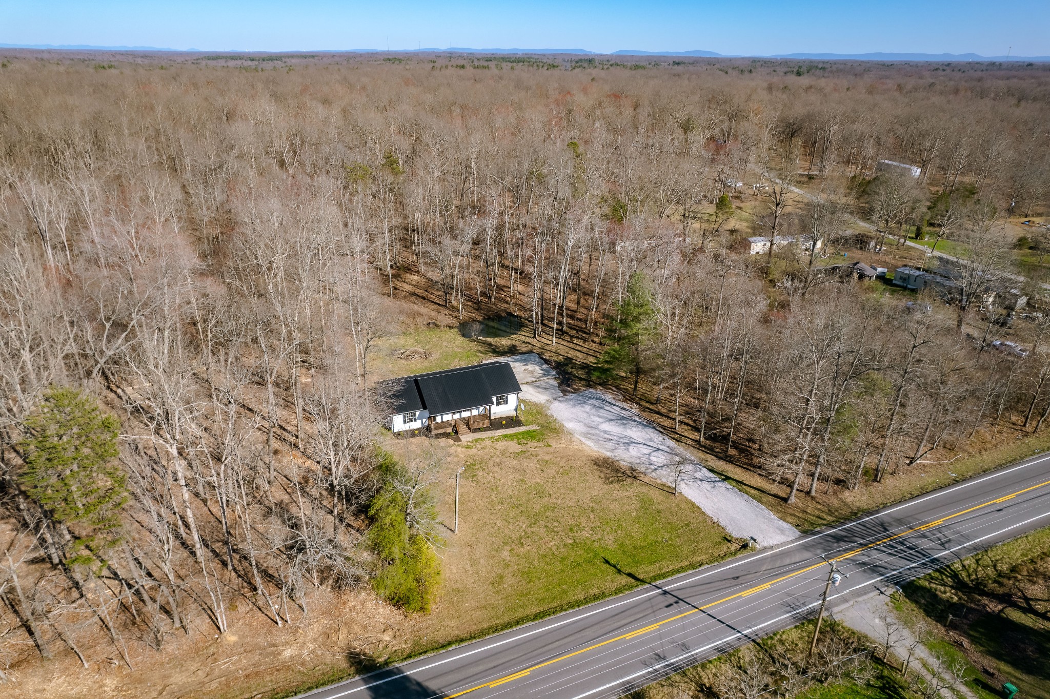 16040 Hwy 70 N