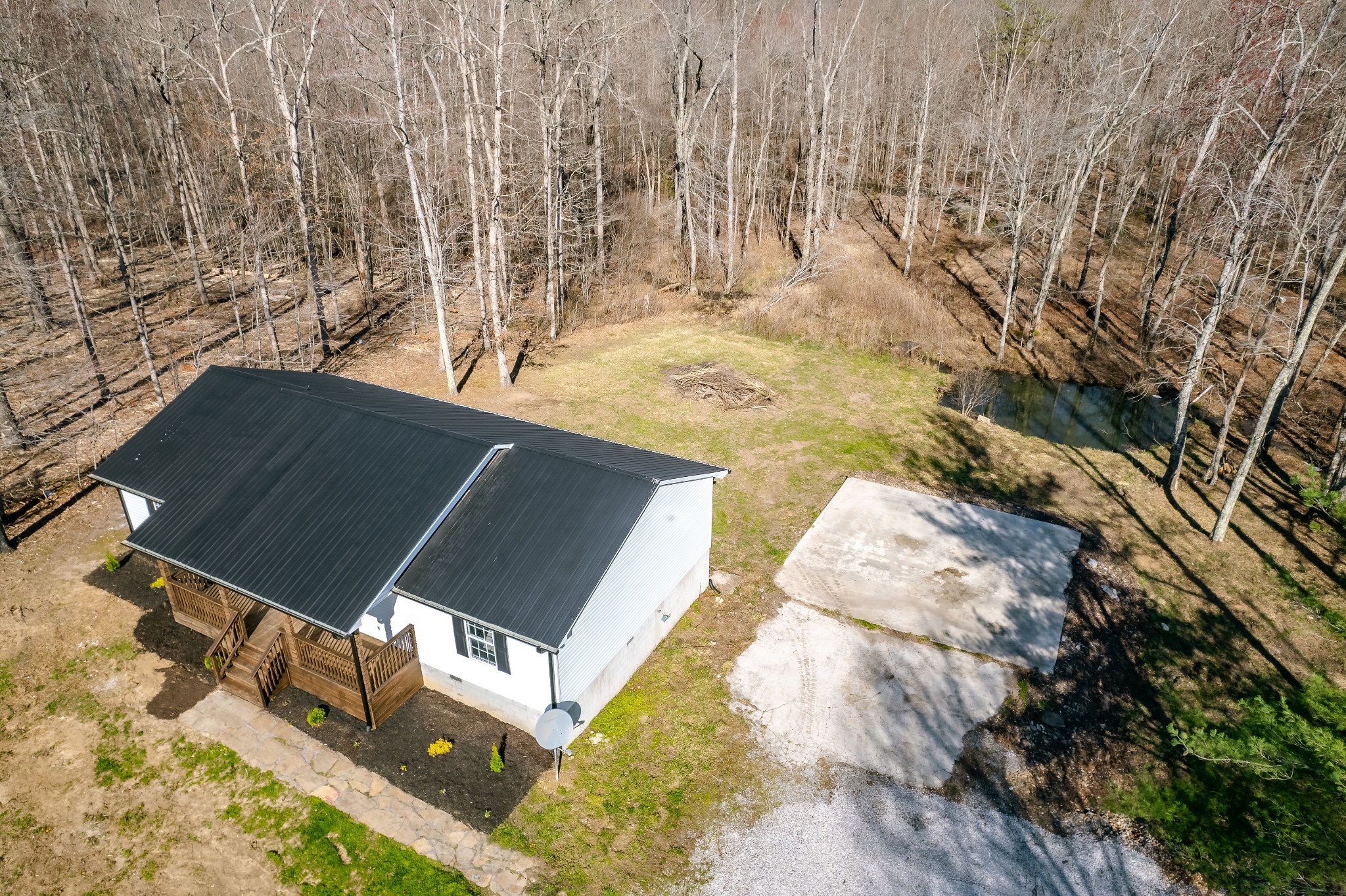 16040 Hwy 70 N