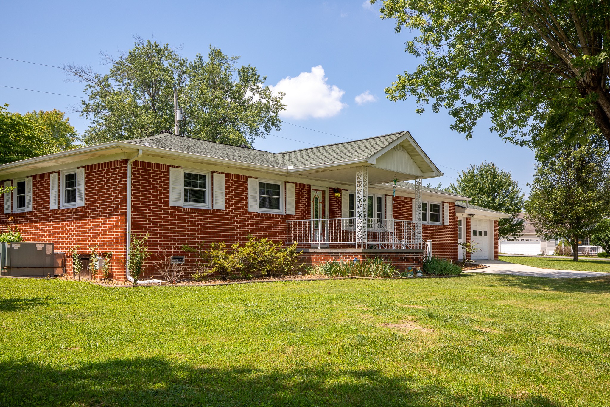 157 Joy Ln