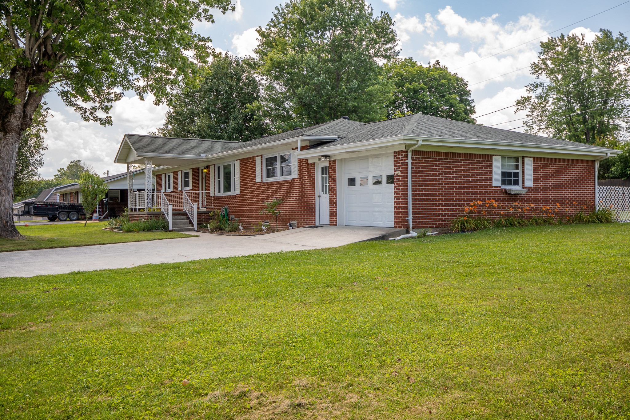 157 Joy Ln